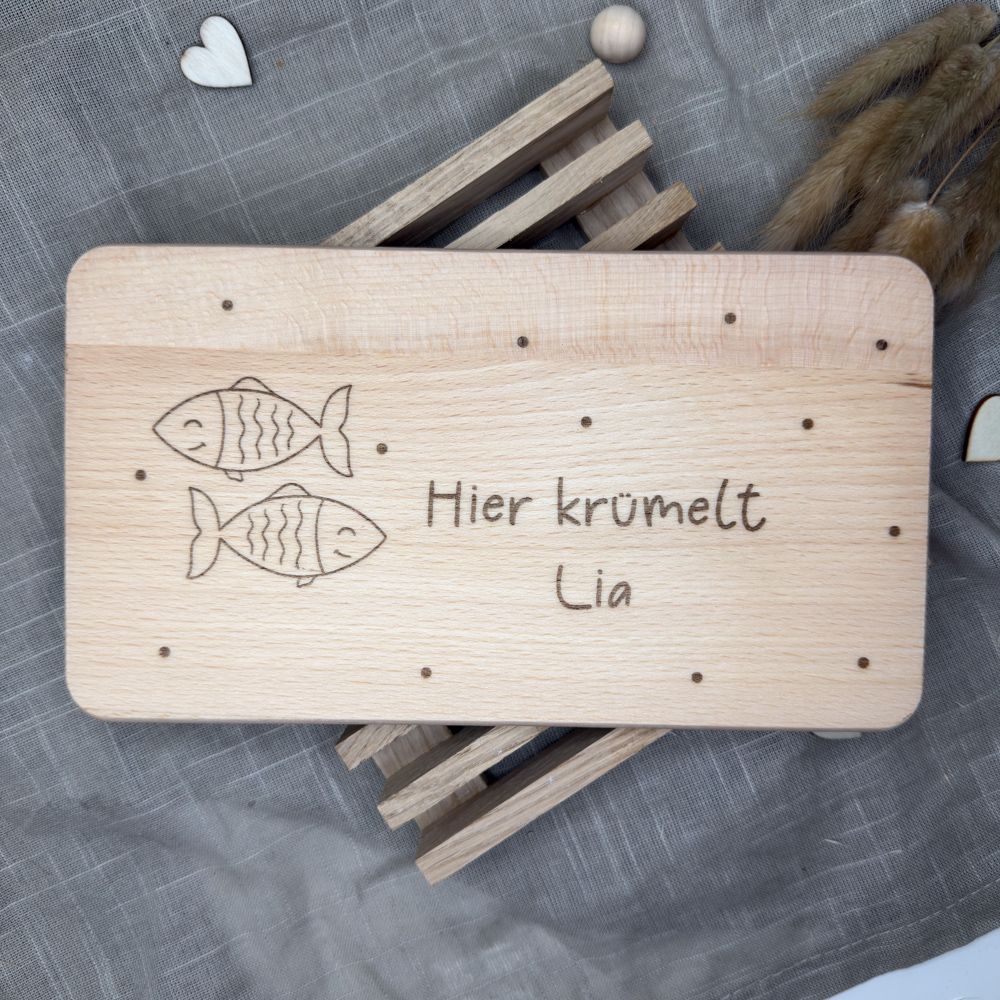 Frühstücksbrettchen "Hier krümelt..." – Bild 3