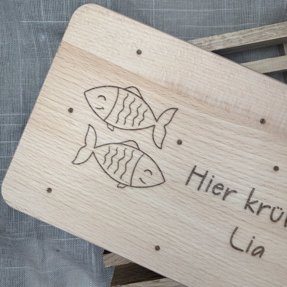 Frühstücksbrettchen "Hier krümelt..." – Bild 4